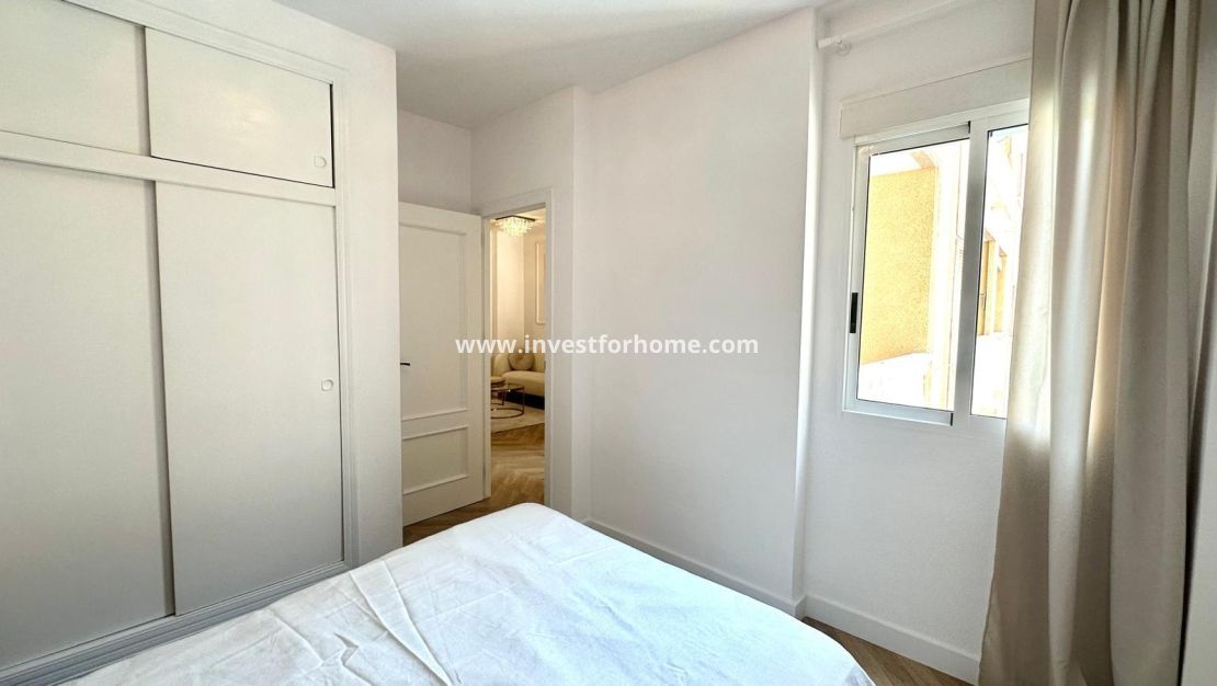 Reventa - Apartamento - Torrevieja - Centro