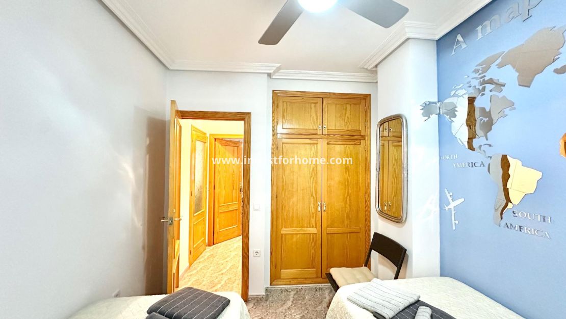 Reventa - Apartamento - Torrevieja - Centro