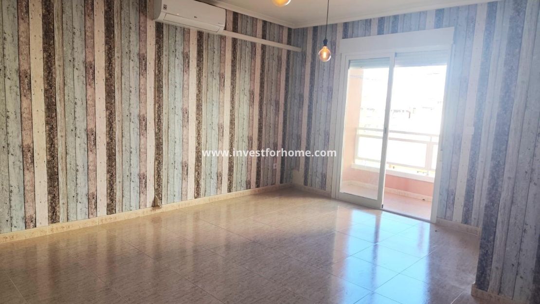 Reventa - Apartamento - Torrevieja - Centro