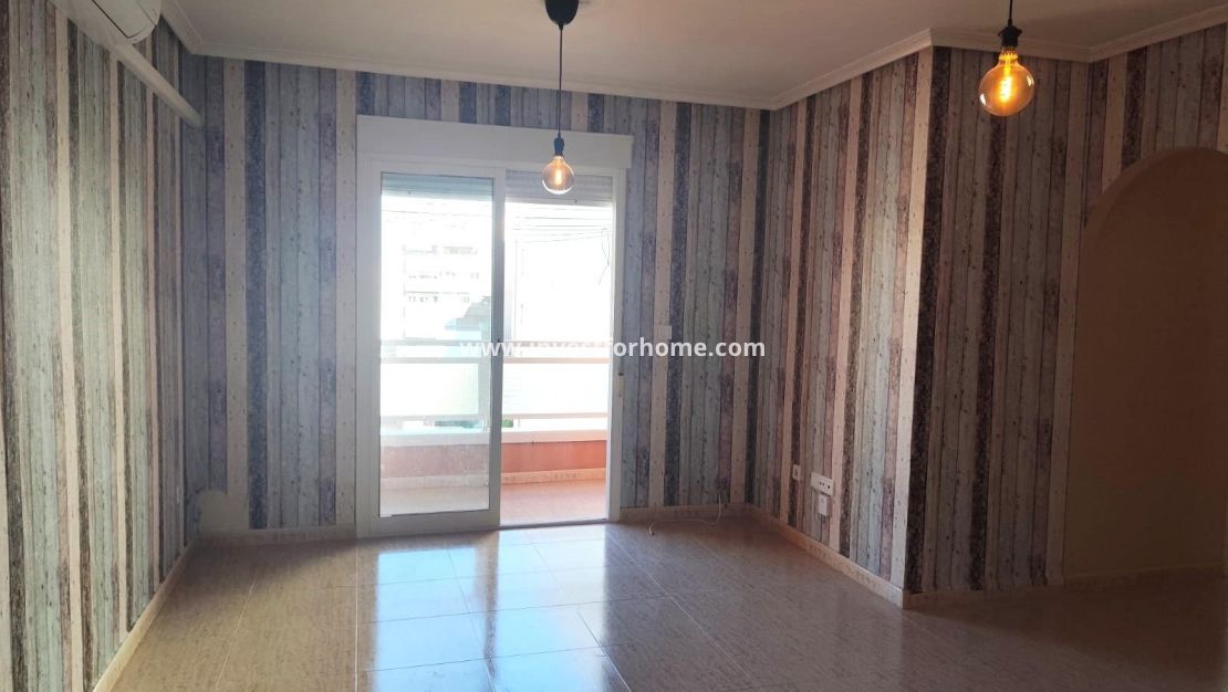 Reventa - Apartamento - Torrevieja - Centro