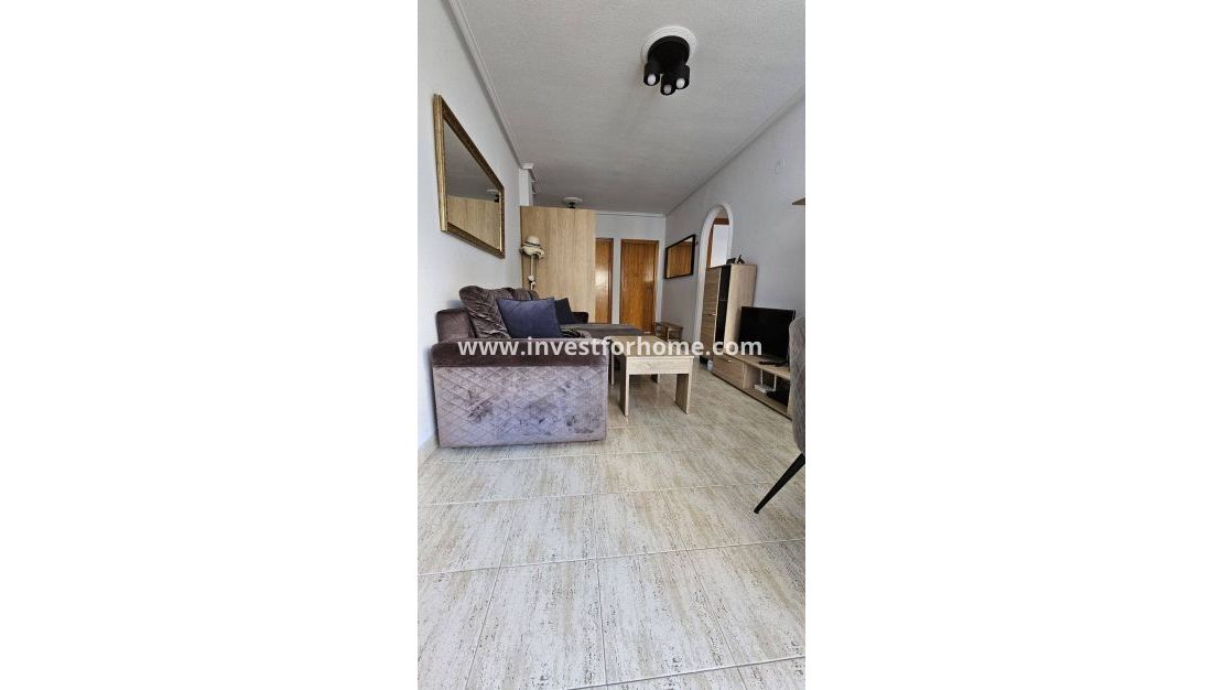 Reventa - Apartamento - Torrevieja - Centro
