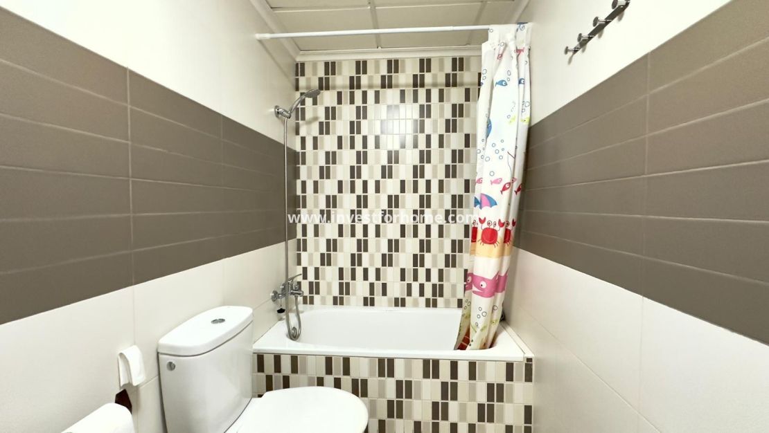 Reventa - Apartamento - Torrevieja - Centro