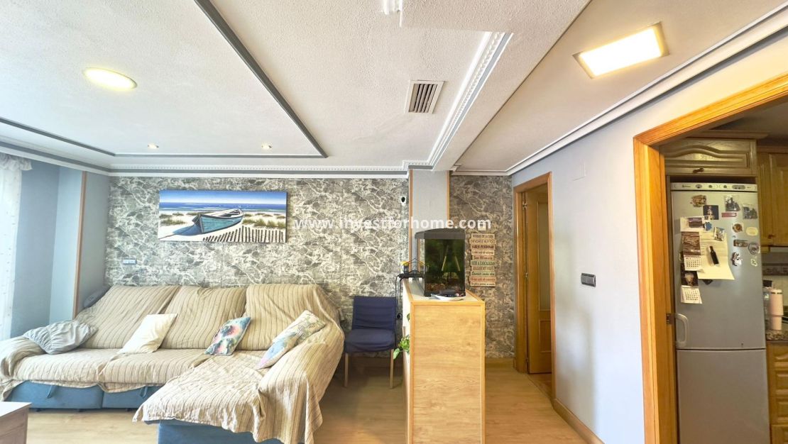 Reventa - Apartamento - Torrevieja - Centro