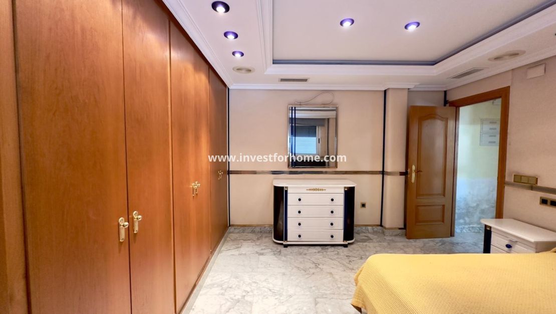 Reventa - Apartamento - Torrevieja - Centro