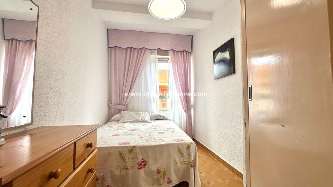 Reventa - Apartamento - Torrevieja - Centro