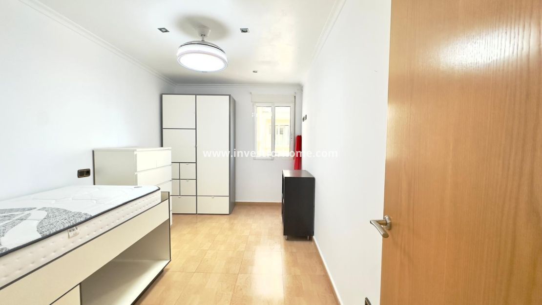 Reventa - Apartamento - Torrevieja - Centro