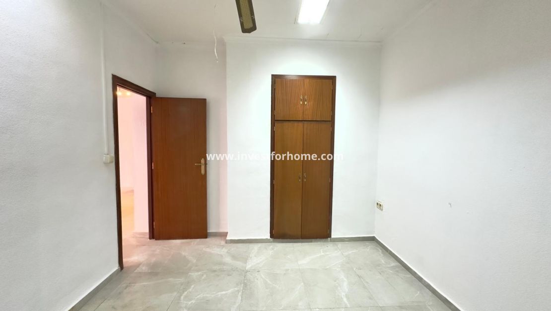 Reventa - Apartamento - Torrevieja - Centro