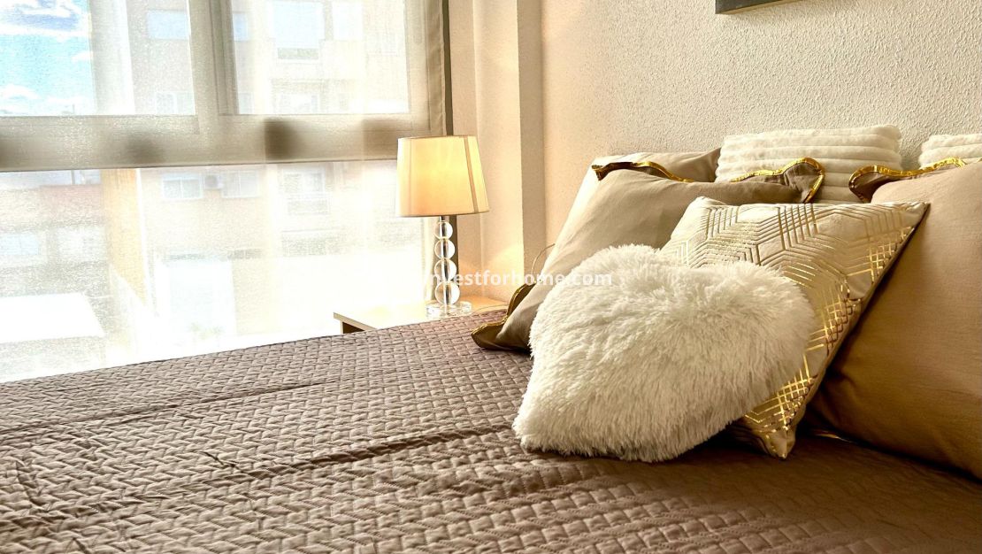 Reventa - Apartamento - Torrevieja - Centro