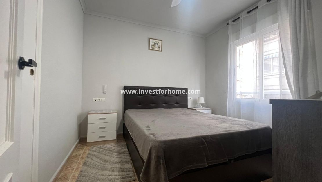 Reventa - Apartamento - Torrevieja - Centro