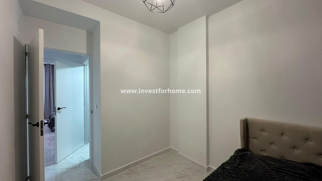 Reventa - Apartamento - Torrevieja - Centro