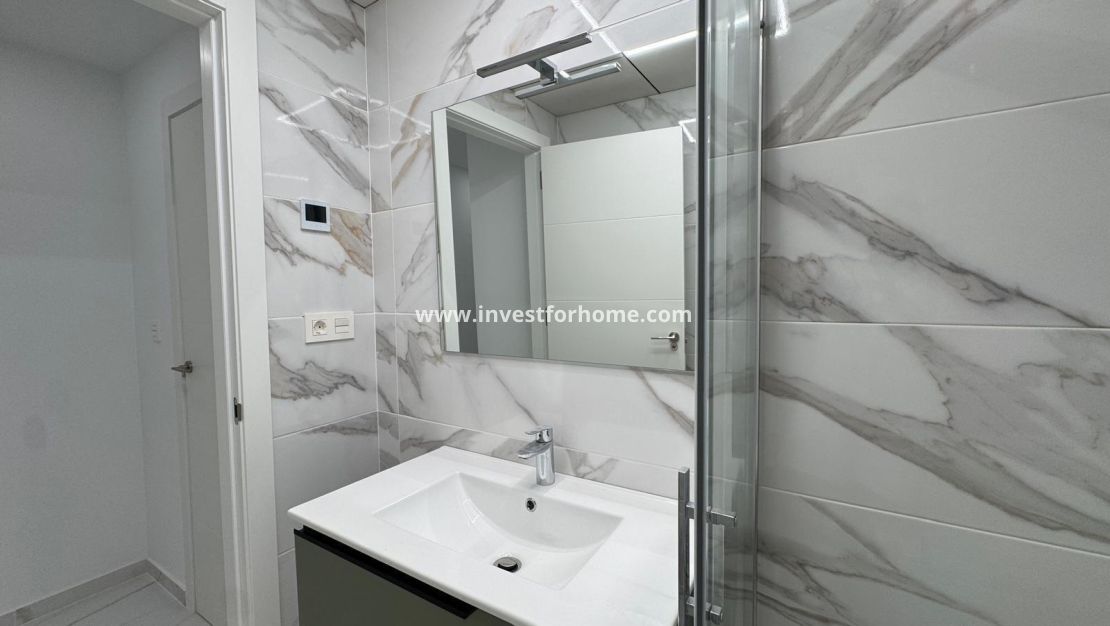 Reventa - Apartamento - Torrevieja - Centro