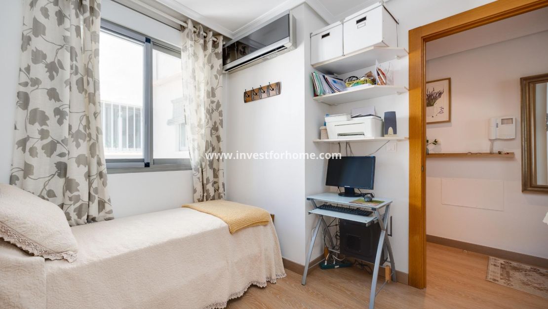 Reventa - Apartamento - Torrevieja - Centro