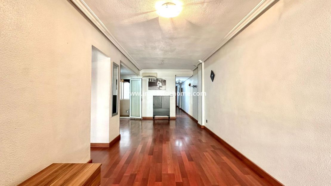 Reventa - Apartamento - Torrevieja - Centro