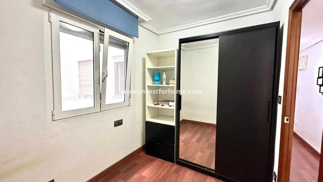 Reventa - Apartamento - Torrevieja - Centro