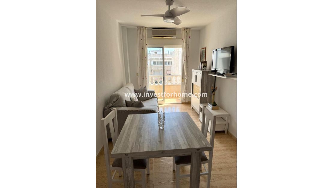 Reventa - Apartamento - Torrevieja - Centro