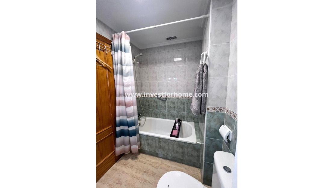 Reventa - Apartamento - Torrevieja - Centro