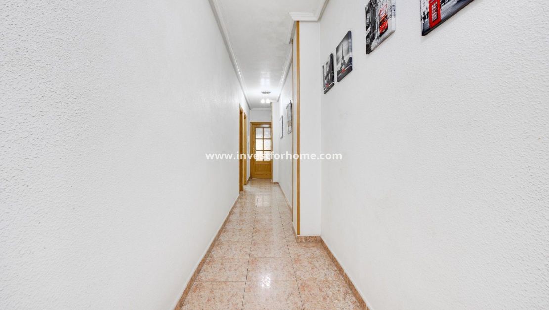 Reventa - Apartamento - Torrevieja - Centro
