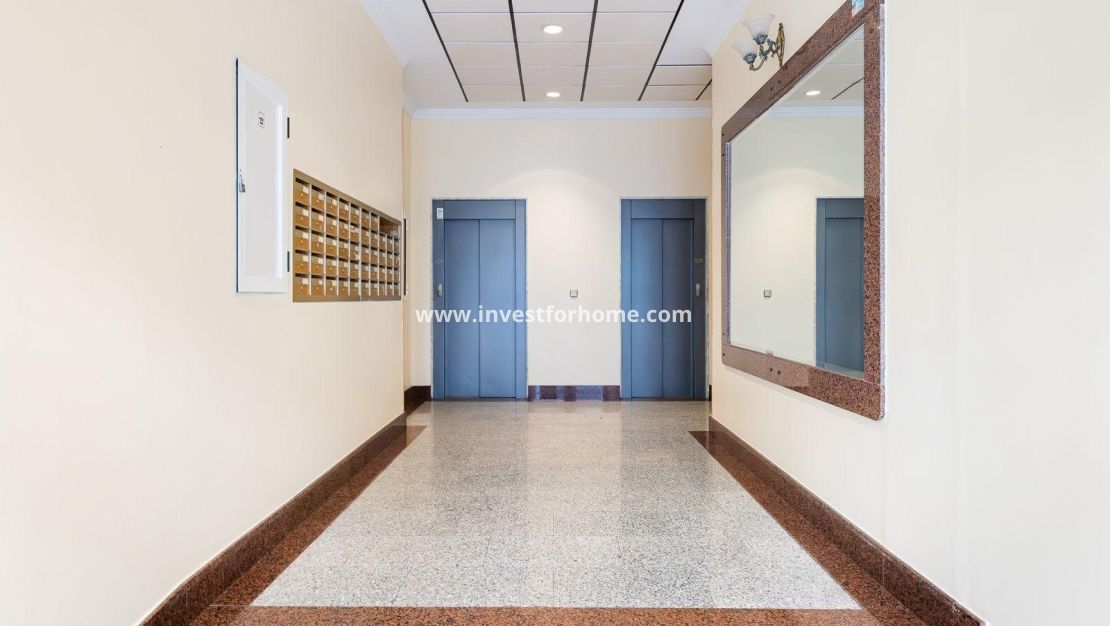 Reventa - Apartamento - Torrevieja - Centro