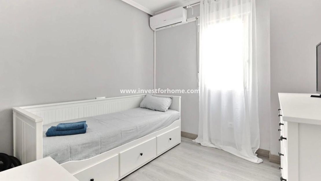 Reventa - Apartamento - Torrevieja - Centro