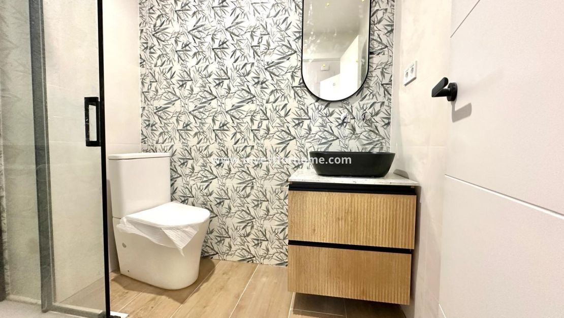 Reventa - Apartamento - Torrevieja - Centro