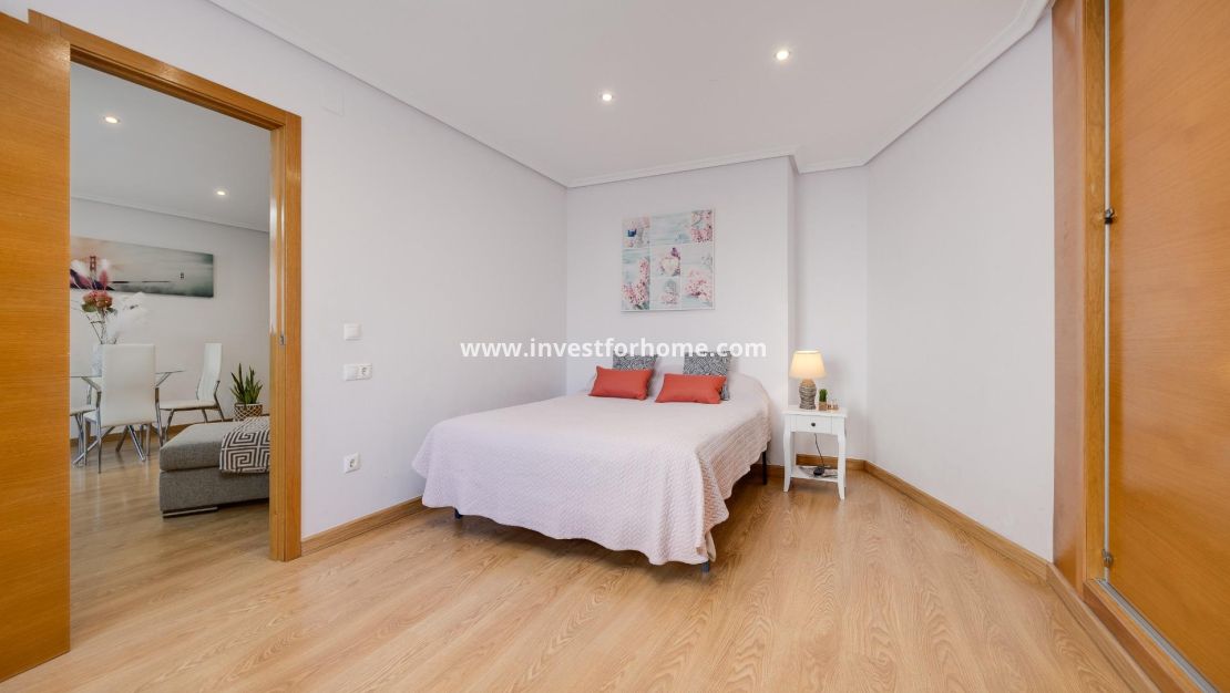 Reventa - Apartamento - Torrevieja - Centro