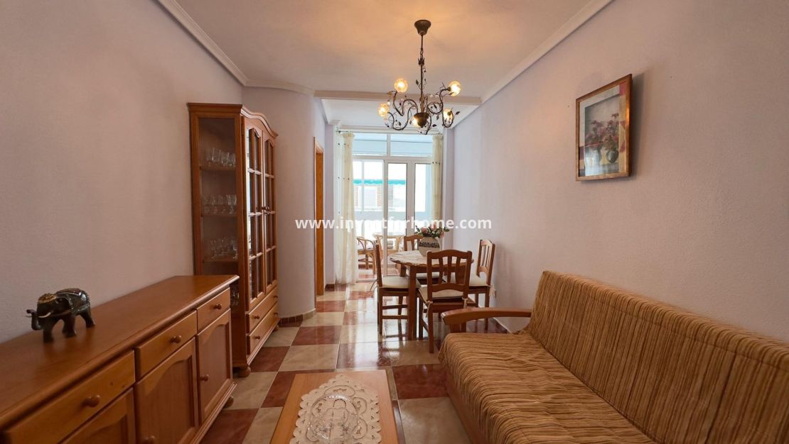 Reventa - Apartamento - Torrevieja - Centro