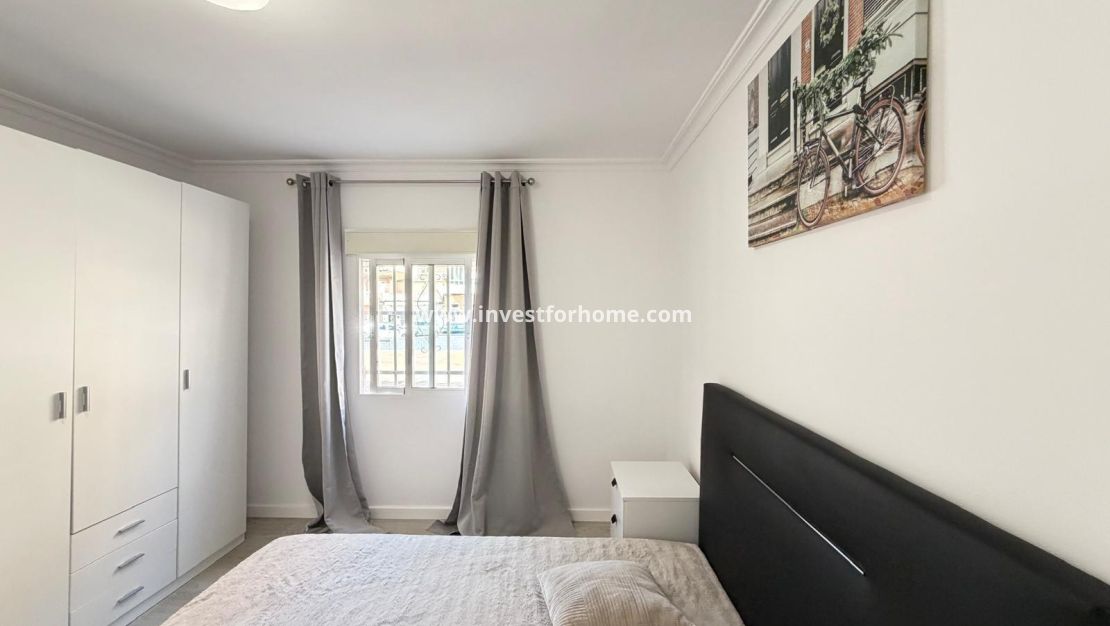 Reventa - Apartamento - Torrevieja - Centro