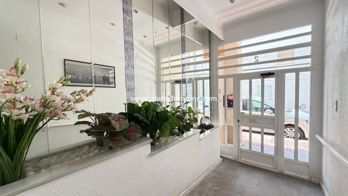 Reventa - Apartamento - Torrevieja - Centro