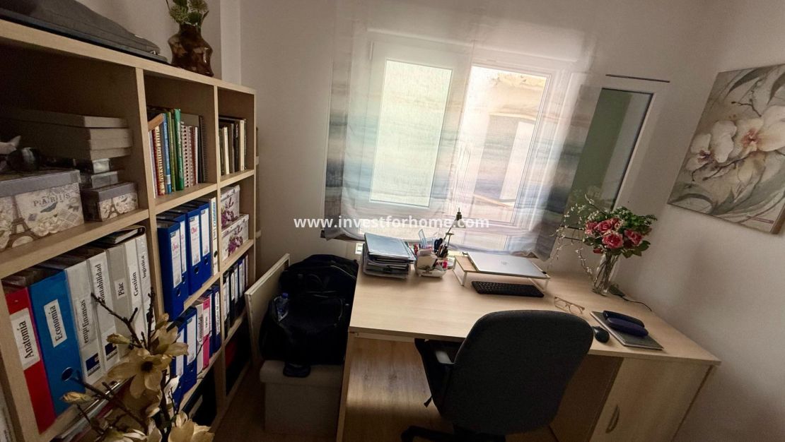 Reventa - Apartamento - Torrevieja - Centro