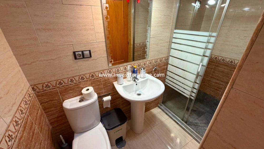 Reventa - Apartamento - Torrevieja - Centro