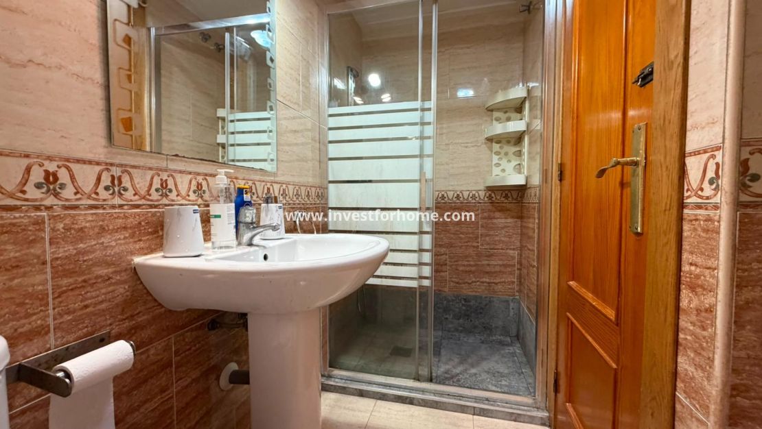 Reventa - Apartamento - Torrevieja - Centro