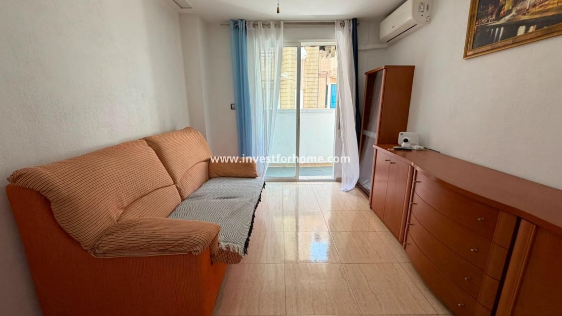 Reventa - Apartamento - Torrevieja - Centro