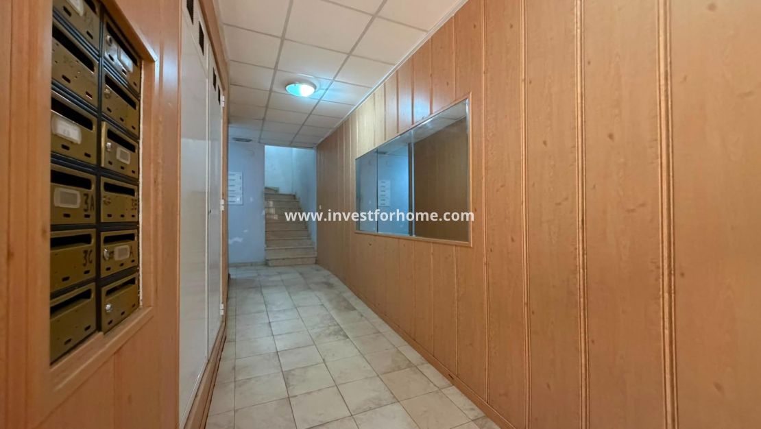 Reventa - Apartamento - Torrevieja - Centro