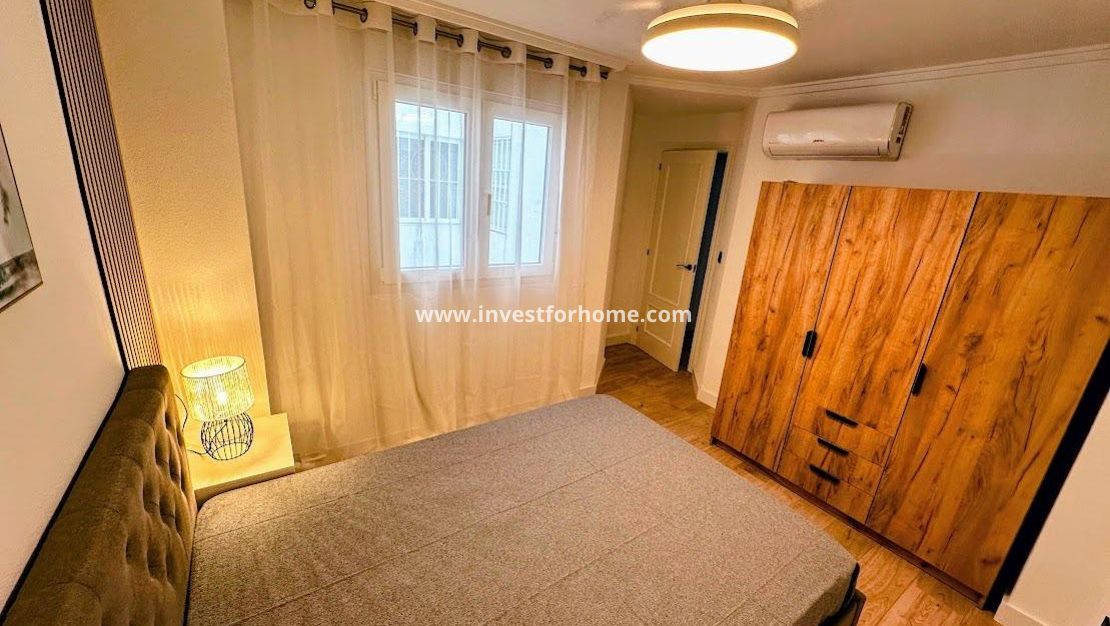 Reventa - Apartamento - Torrevieja - Centro