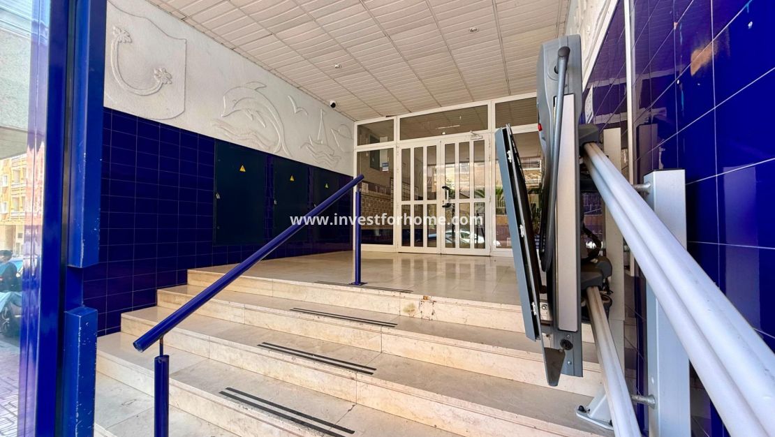 Reventa - Apartamento - Torrevieja - Centro