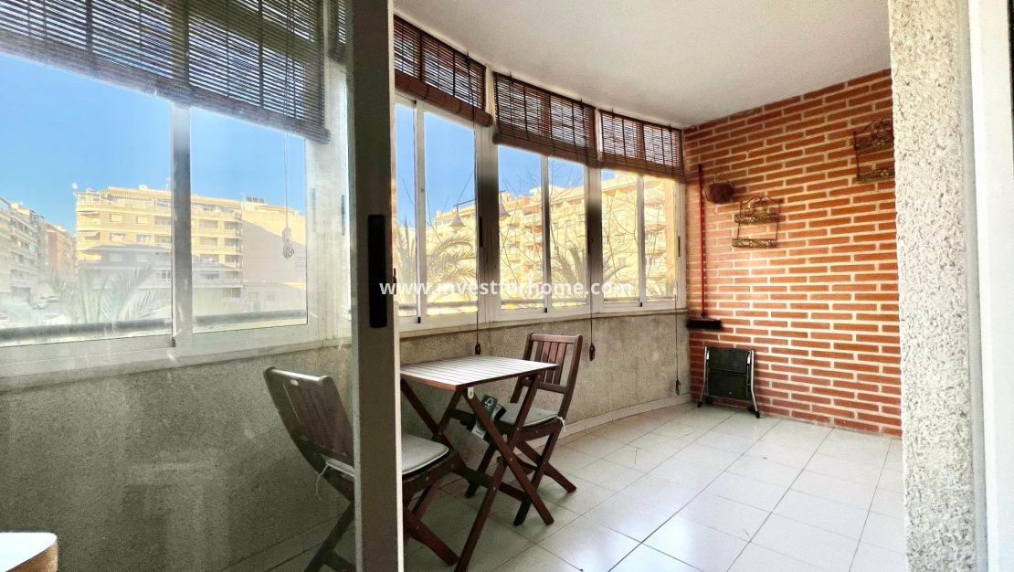 Reventa - Apartamento - Torrevieja - Centro
