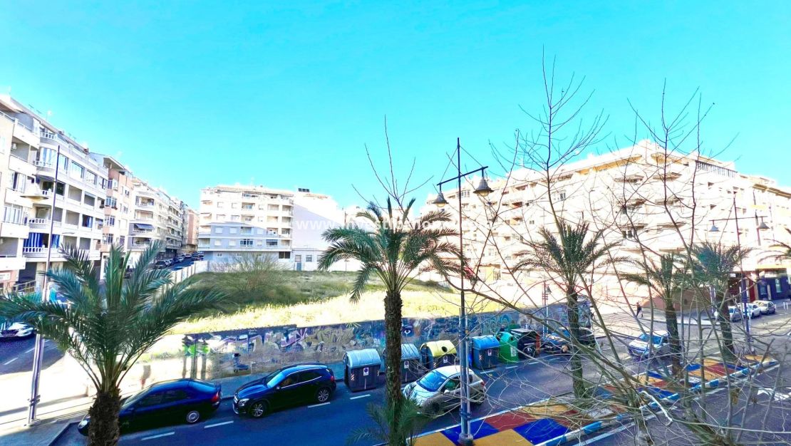 Reventa - Apartamento - Torrevieja - Centro