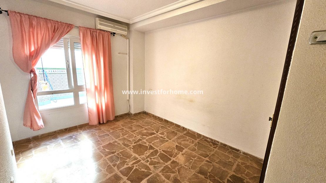 Reventa - Apartamento - Torrevieja - Centro