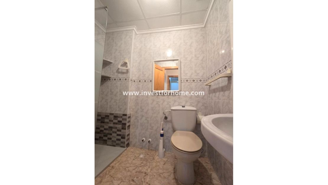 Reventa - Apartamento - Torrevieja - Centro