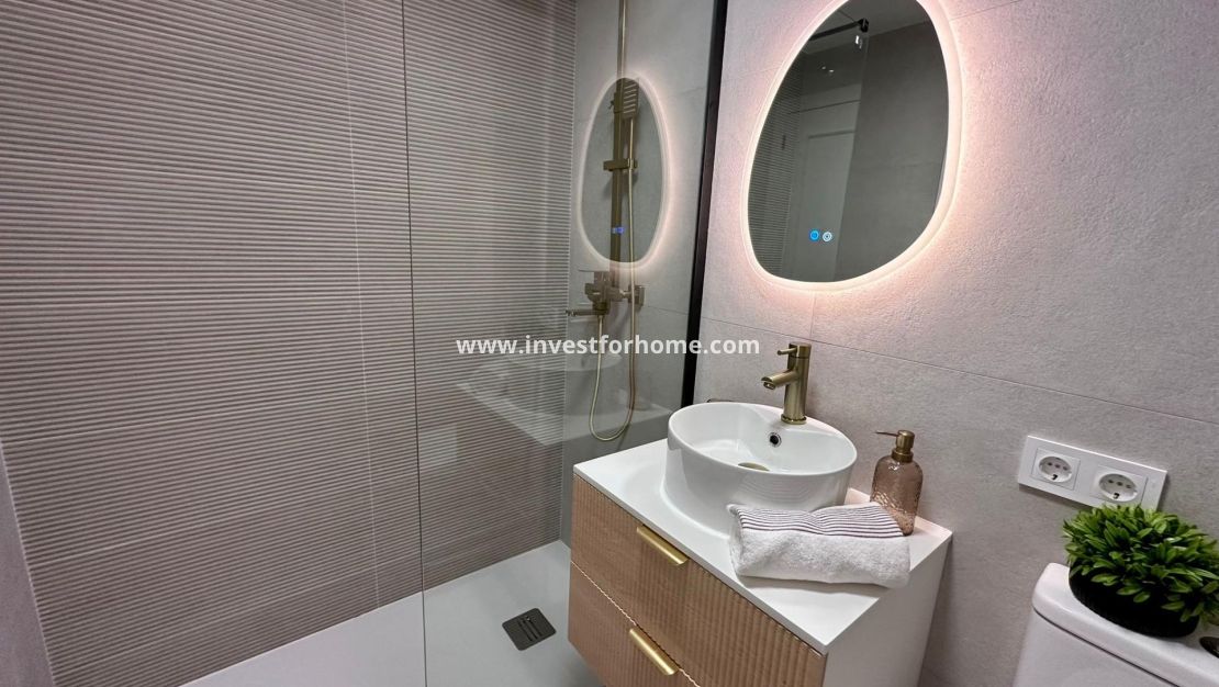 Reventa - Apartamento - Torrevieja - Centro