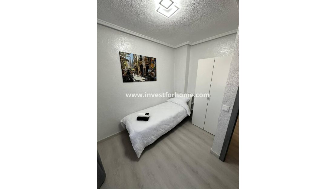 Reventa - Apartamento - Torrevieja - Centro