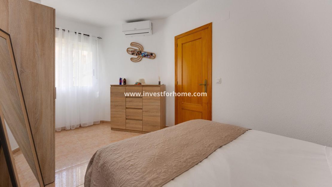 Reventa - Apartamento - Torrevieja - Centro