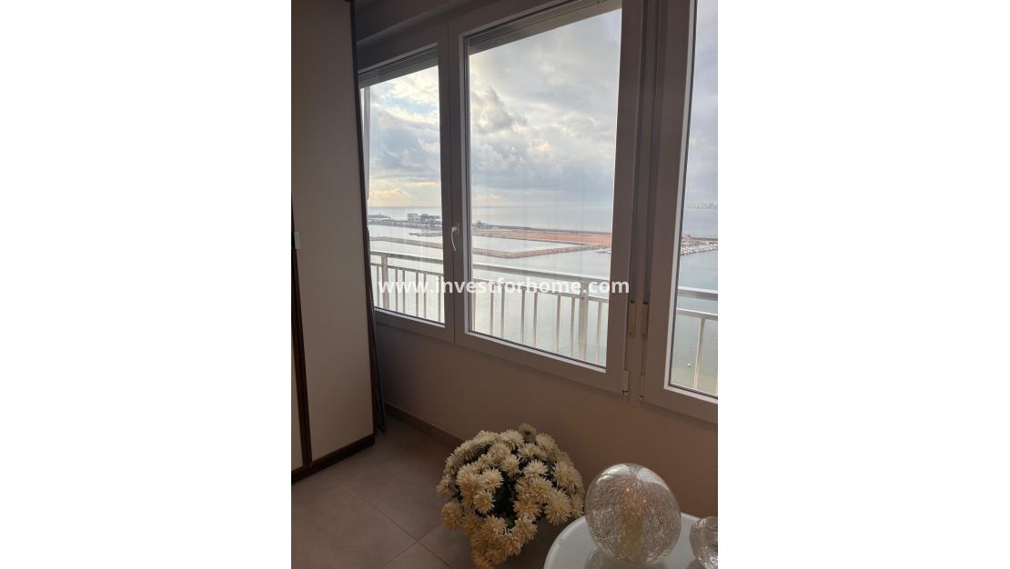 Reventa - Apartamento - Torrevieja - El Acequión - Los Náufragos