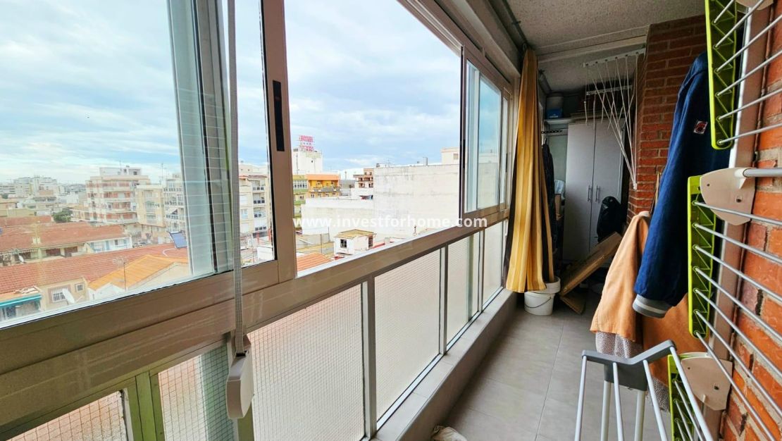 Reventa - Apartamento - Torrevieja - El Acequión - Los Náufragos