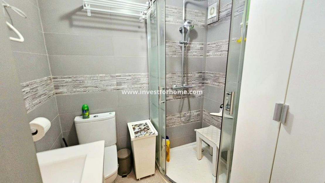 Reventa - Apartamento - Torrevieja - El Acequión - Los Náufragos