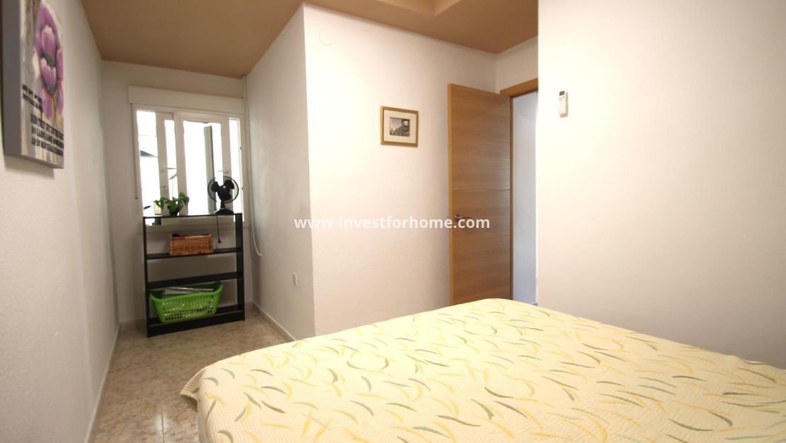 Reventa - Apartamento - Torrevieja - El Acequión - Los Náufragos