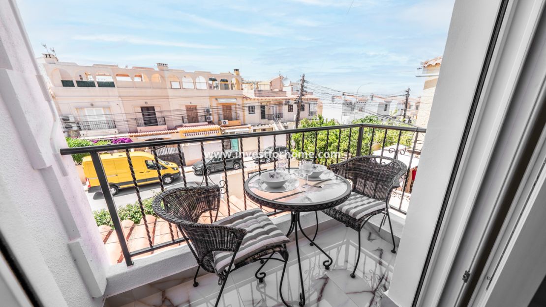Reventa - Apartamento - Torrevieja - El Chaparral