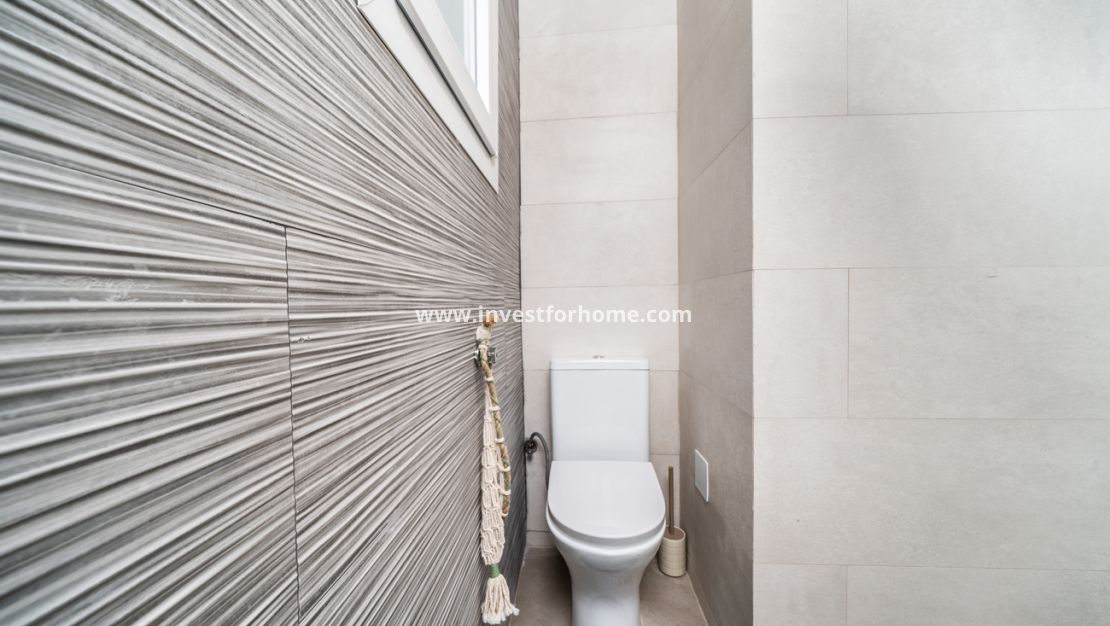 Reventa - Apartamento - Torrevieja - El Chaparral