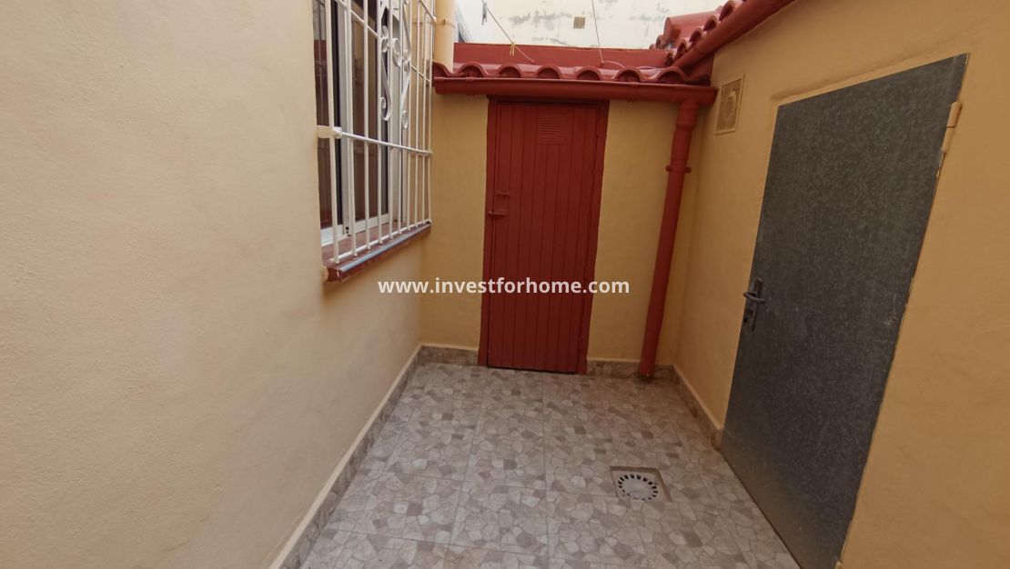 Reventa - Apartamento - Torrevieja - El Limonar