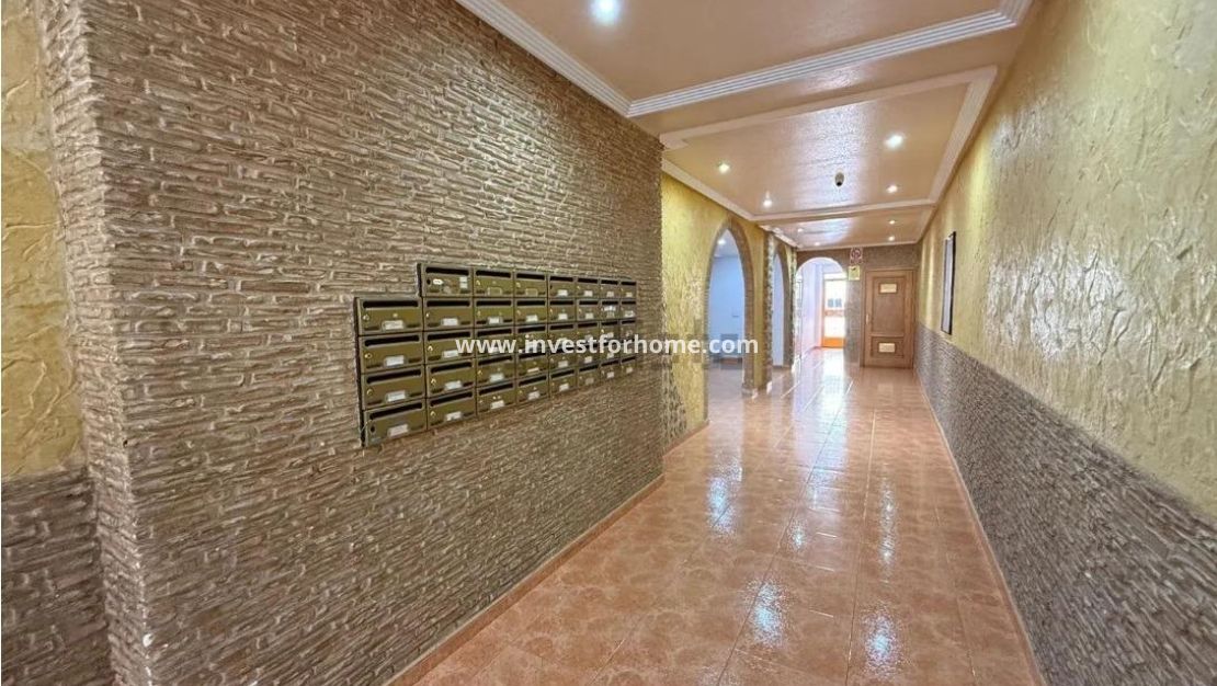 Reventa - Apartamento - Torrevieja - El Molino